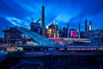 Voelklinger Huette zur Blauen Stunde