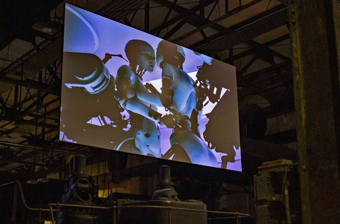 THE WORLD OF MUSIC VIDEO All IS FULL OF LOVE