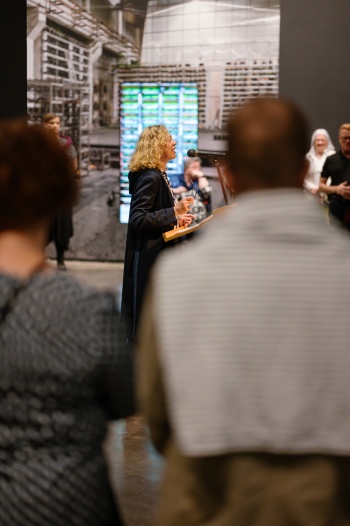 WKE Man Mining 92578