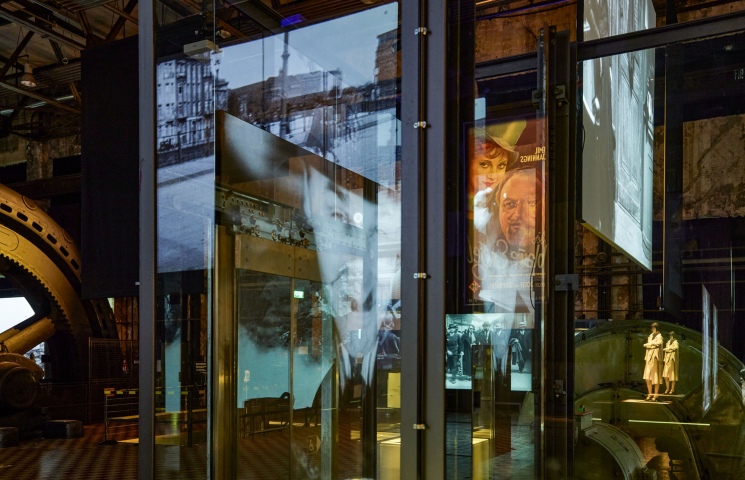 Szene 10 Spiegelungen b