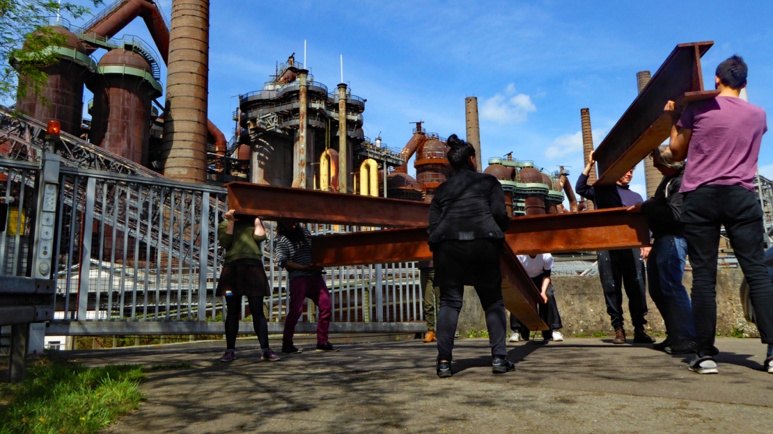 Projekt Future Lab II | Von Hütte zu Hütte Motiv: Schwerlastballett