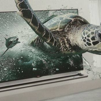 Europium FilmstillLisaRave 01